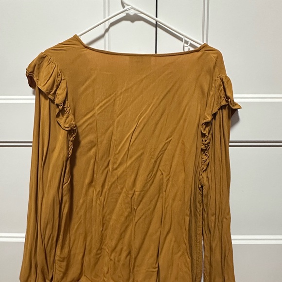 Universal Thread Mustard Ruffle Sleeve Blouse - Picture 4 of 5
